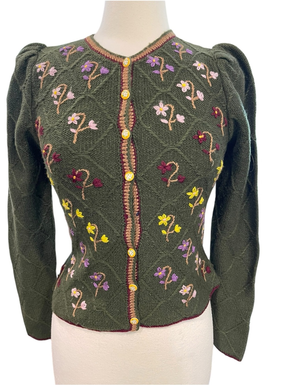 Herman Geist Cottagecore Embroidered Floral Peplum Cardigan Sweater SZ S Olive